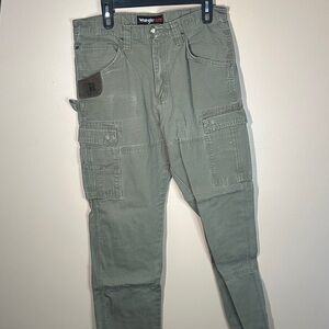 Wrangler Men's Olive Cargo Pants